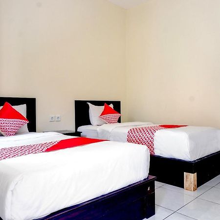 Oyo 2521 Uluwatu Cahya Guest House Экстерьер фото