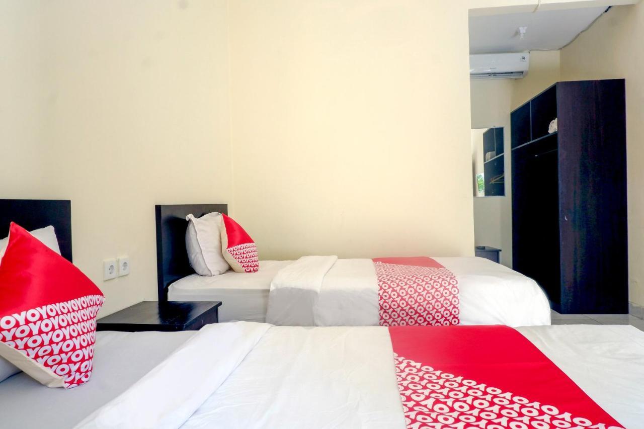 Oyo 2521 Uluwatu Cahya Guest House Экстерьер фото